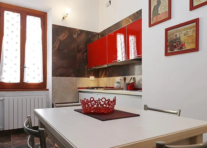 Cornelia - Charme Apartament *